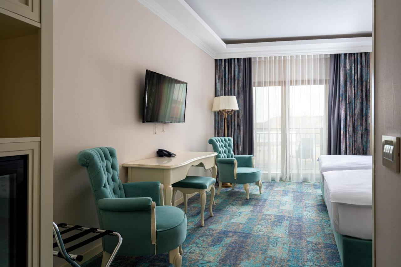 Hotel Leul De Aur Sebeş Buitenkant foto