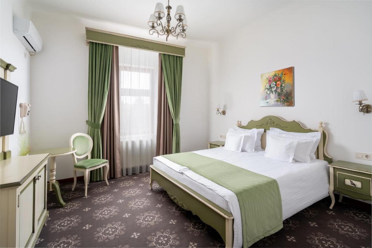 Hotel Leul De Aur Sebeş Buitenkant foto
