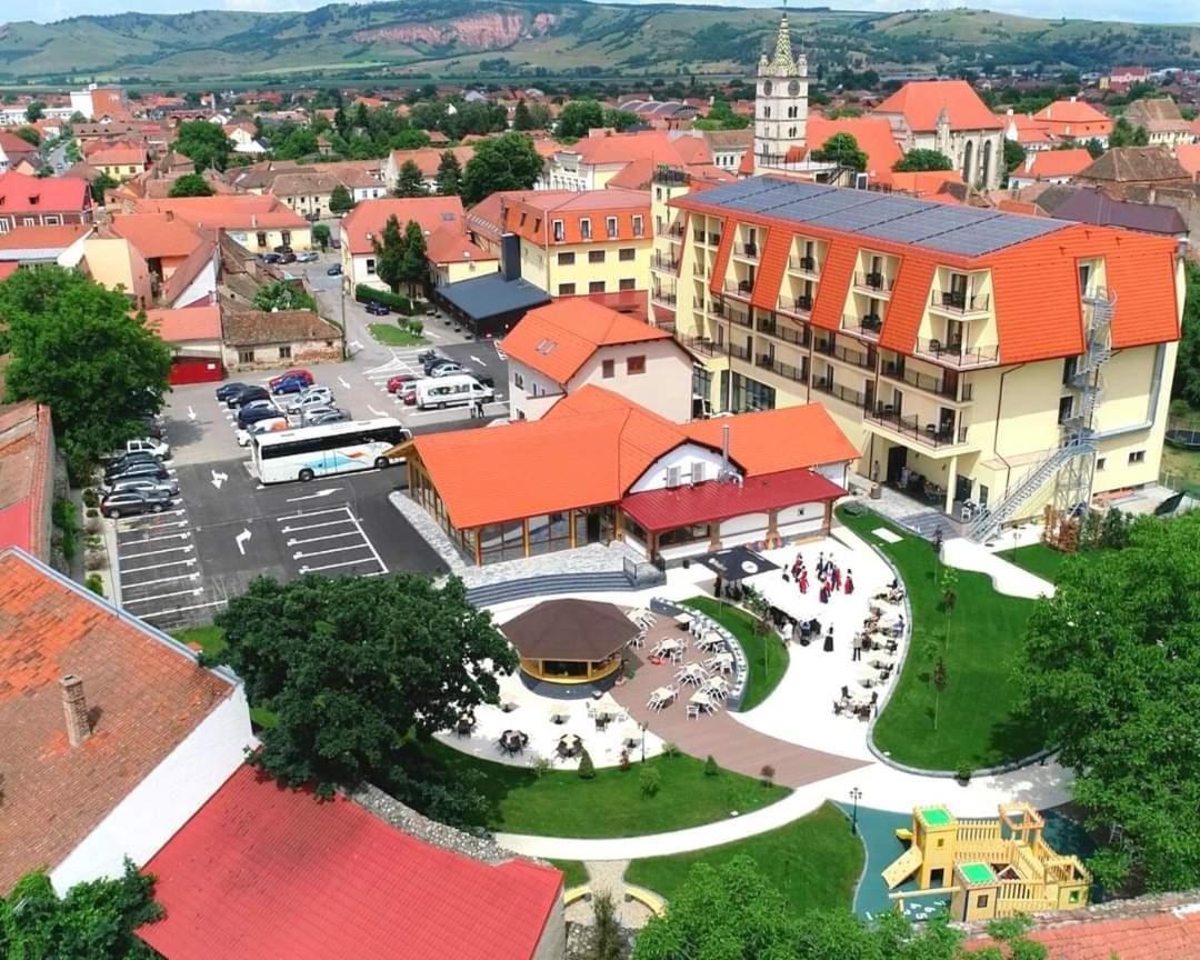 Hotel Leul De Aur Sebeş Buitenkant foto